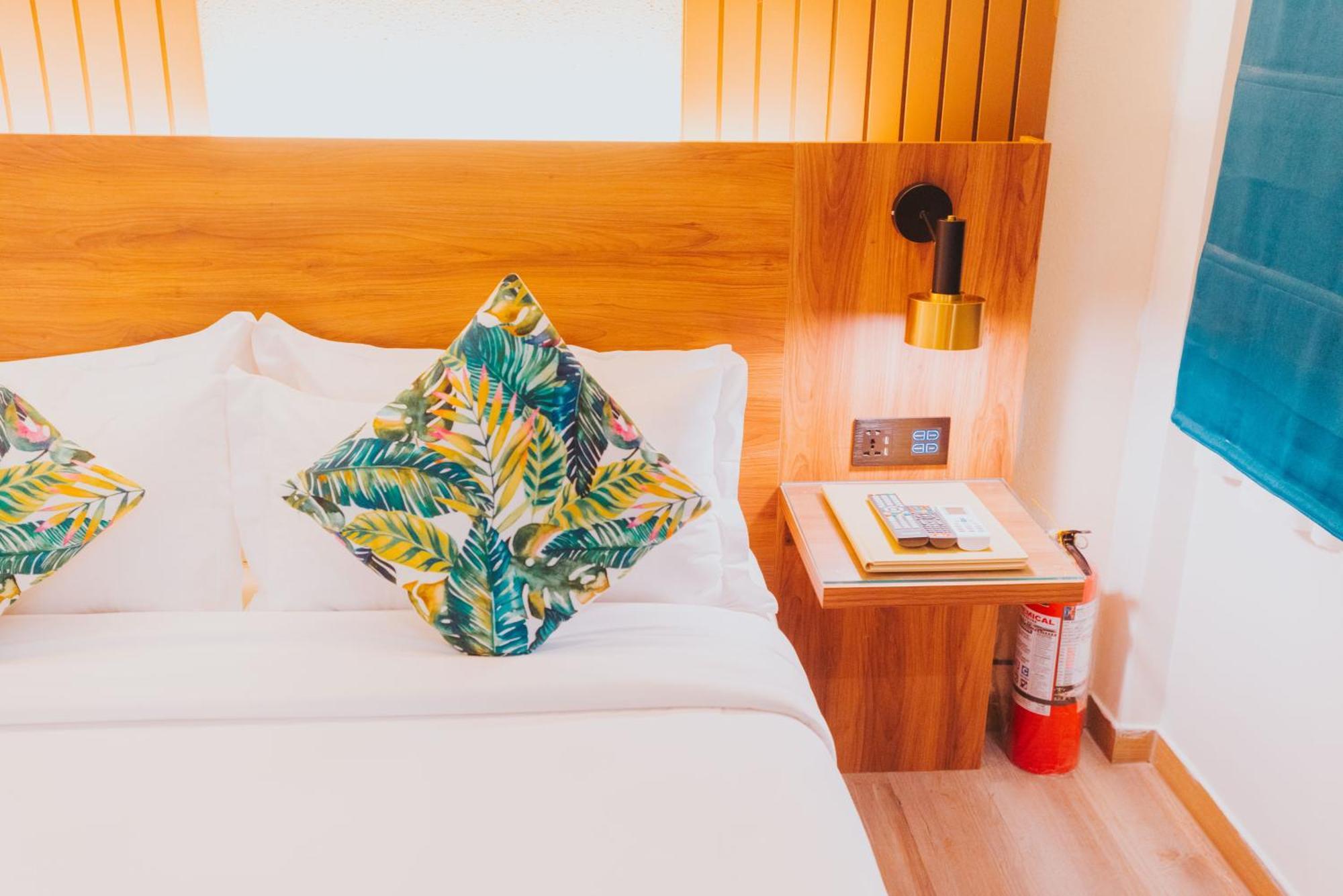 Surestay Studio By Best Western Clarkview Angeles City Экстерьер фото