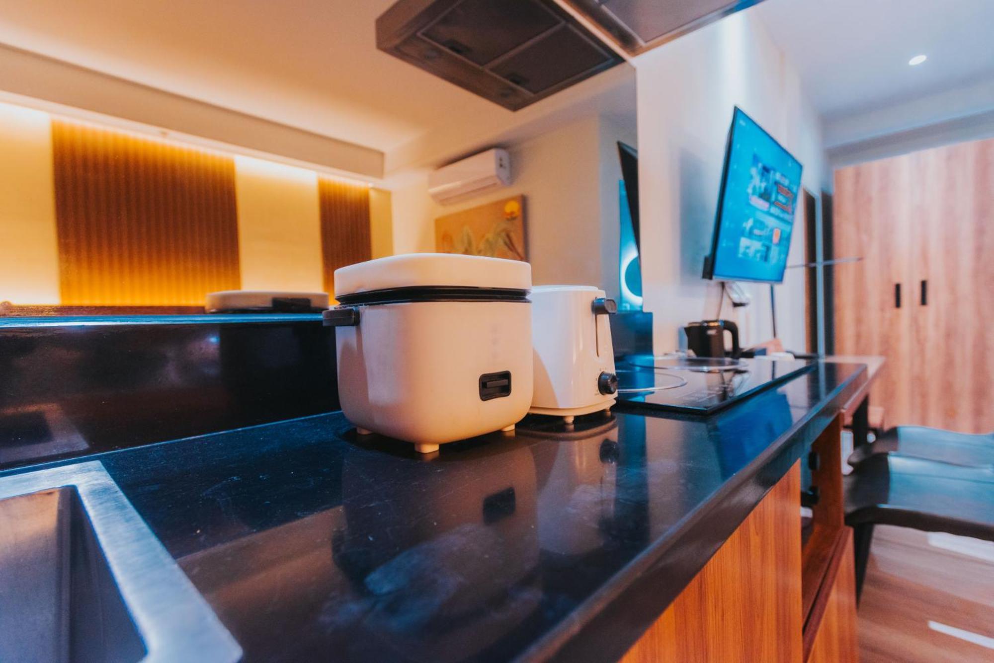 Surestay Studio By Best Western Clarkview Angeles City Экстерьер фото